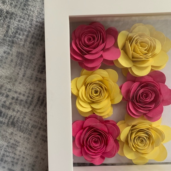 Roses shadow box - Picture 7 of 14